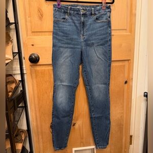 American Eagle Outfitters Curvy High-Rise Jeggings